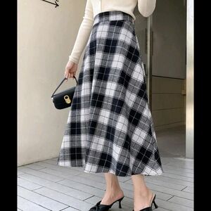 XS-S maxi plaid skirt